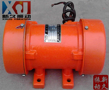 振動(dòng)電機(jī) 振動(dòng)電機(jī)